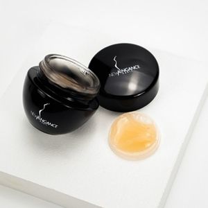 ANTI-WRINKLE EYE CREAM
緊緻肌密眼霜 